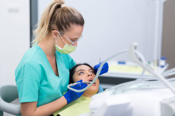 Best Emergency Tooth Extraction in Louisville, TN